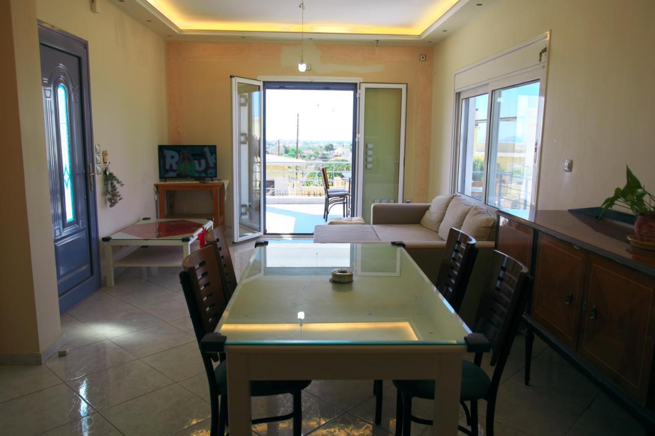 Aegina Georgia'S Houseヴィラ エクステリア 写真