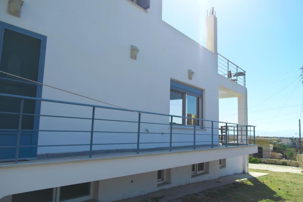 Aegina Georgia'S Houseヴィラ エクステリア 写真