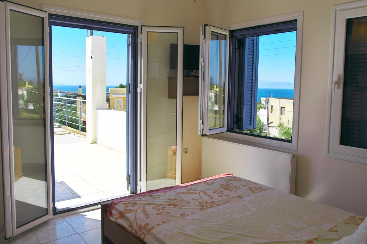 Aegina Georgia'S Houseヴィラ エクステリア 写真